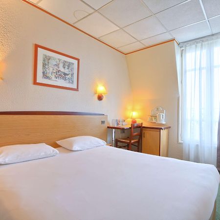 Campanile Paris Ouest - Boulogne Hotel Екстериор снимка