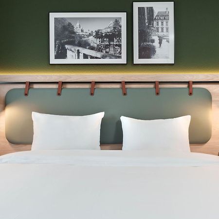Campanile Paris Ouest - Boulogne Hotel Екстериор снимка