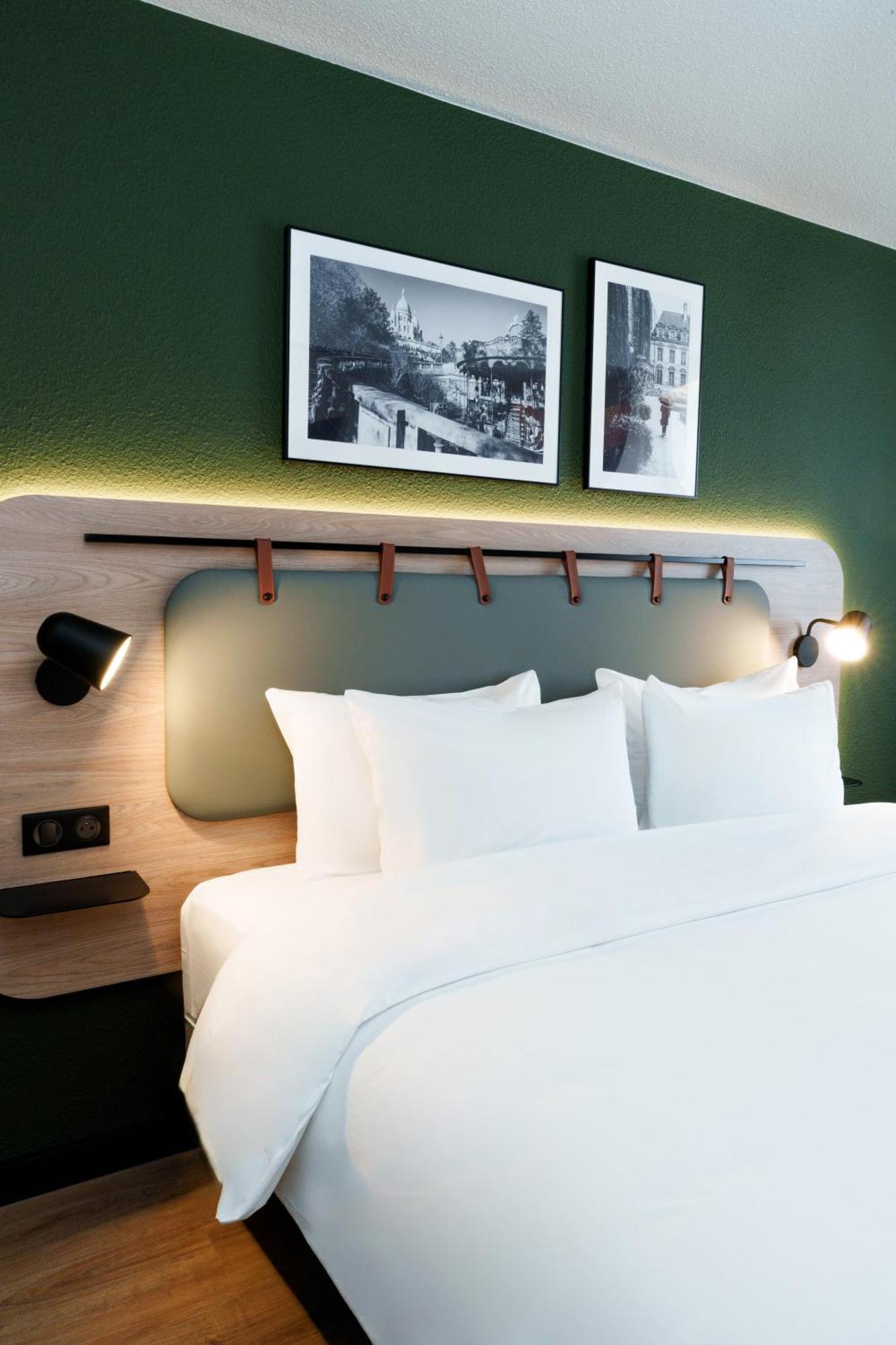 Campanile Paris Ouest - Boulogne Hotel Екстериор снимка