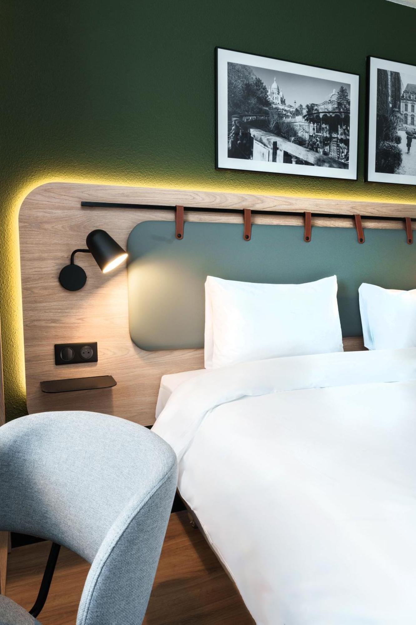 Campanile Paris Ouest - Boulogne Hotel Екстериор снимка