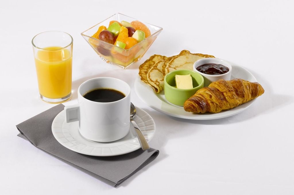 Campanile Paris Ouest - Boulogne Hotel Ресторант снимка